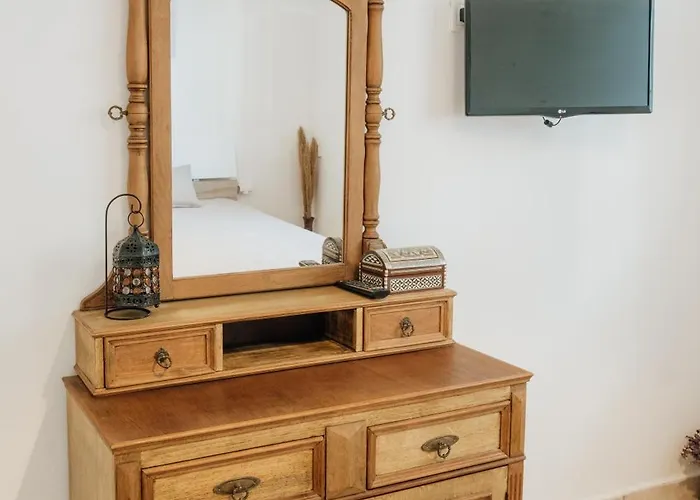 Cozy Мессиния